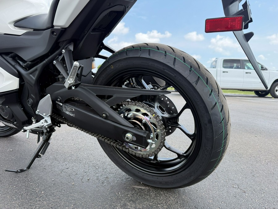 2026 Yamaha YZF-R3 ABS 70th Anniversary Edition