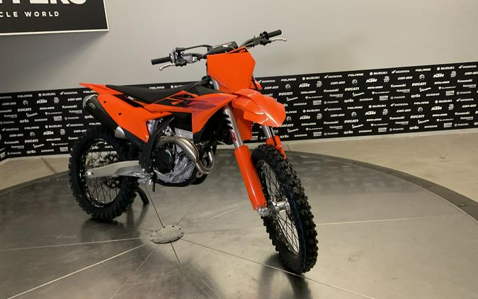 2027 KTM 350 SX-F - 42638M