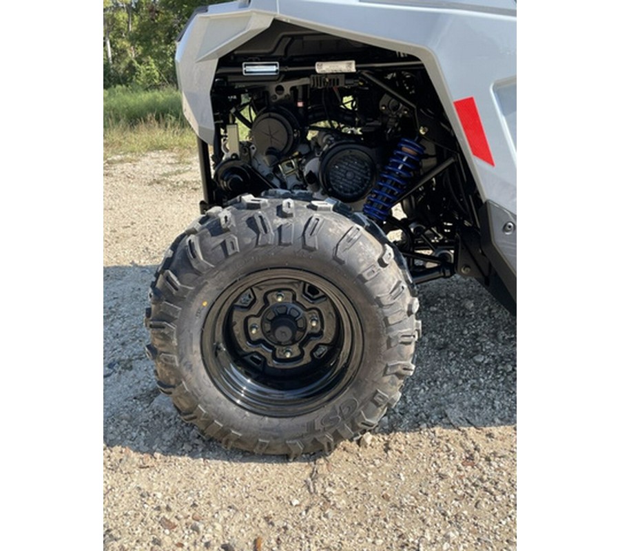 2027 Polaris RZR 200 EFI