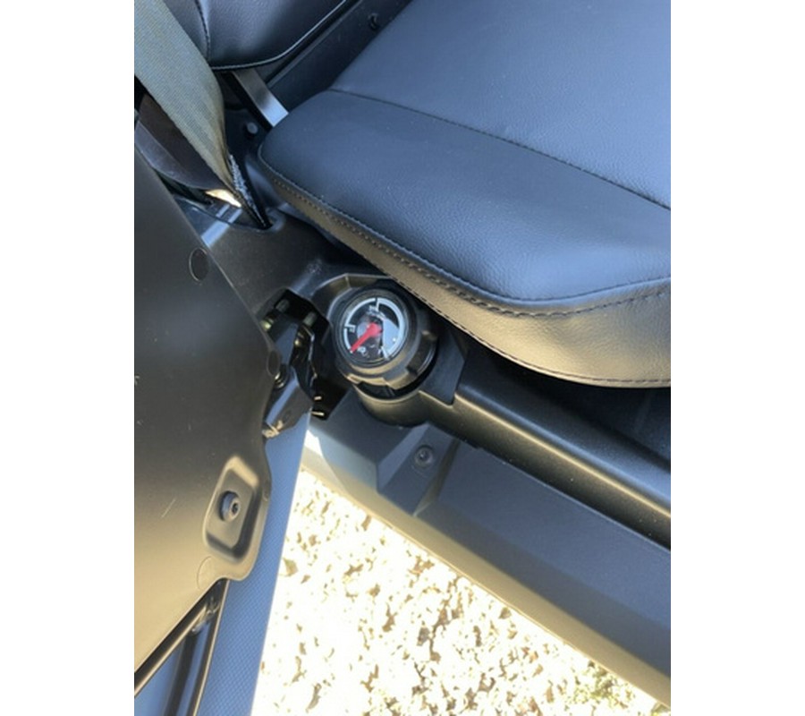 2027 Polaris RZR 200 EFI