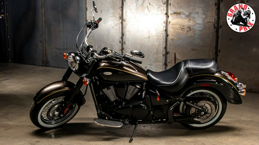 2023 Kawasaki Vulcan® 900 Classic