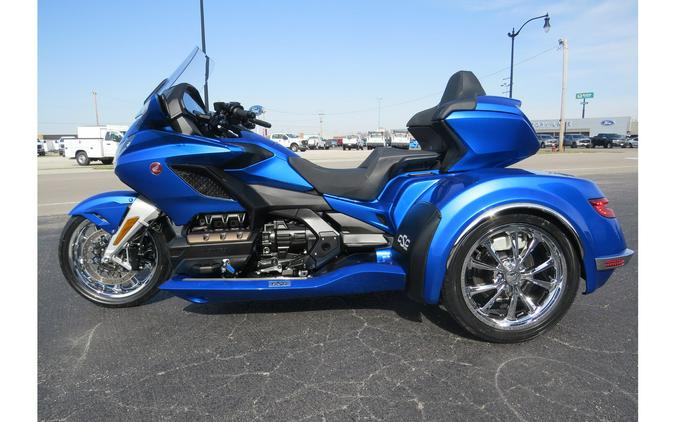 2023 Honda 2023 GL1800 6 SPEED CUSTOM '22 BLUE