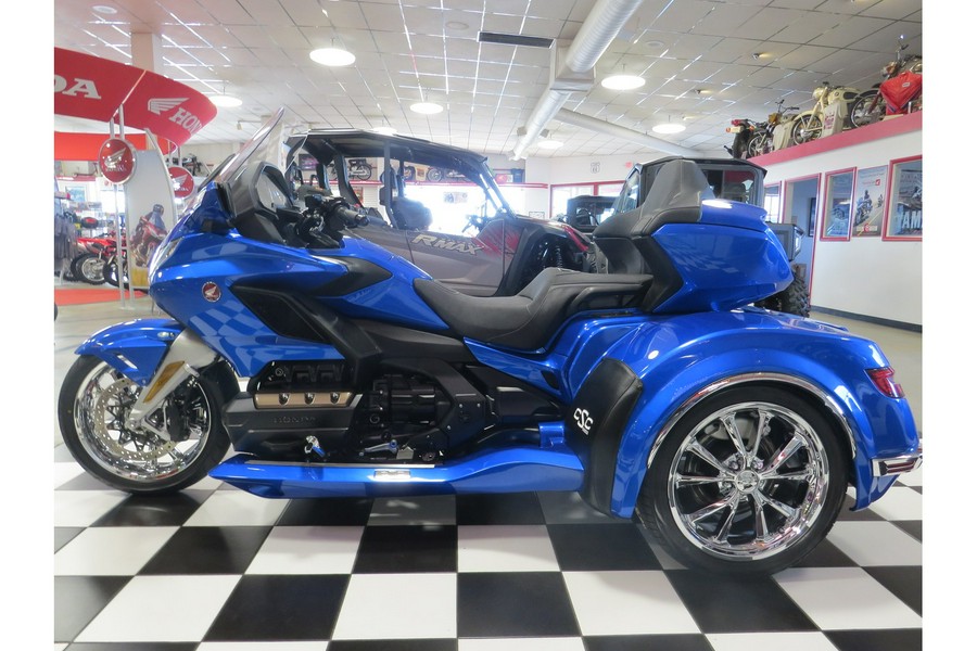 2023 Honda 2023 GL1800 6 SPEED CUSTOM '22 BLUE