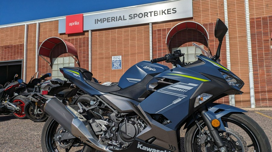 2022 Kawasaki Ninja 400 ABS