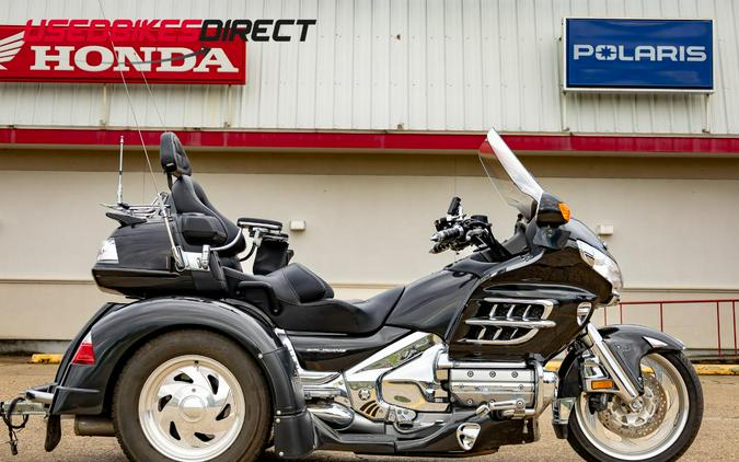 2010 Honda Gold Wing Trike and Trailer - $27,999.00