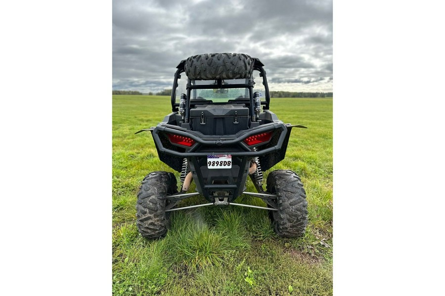 2015 Polaris Industries RZR XP 1000 EPS VOODOO BLUE