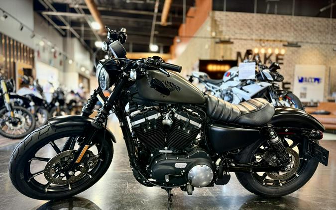 2018 Harley-Davidson® Iron 883™ Industrial Gray Denim