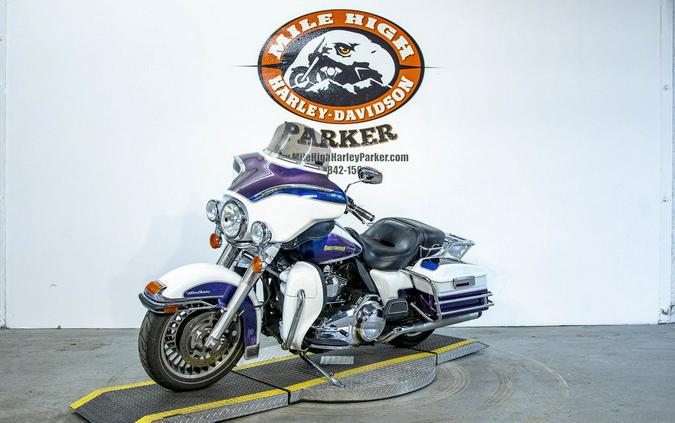 2010 Harley-Davidson® FLHTCU - Ultra Classic® Electra Glide