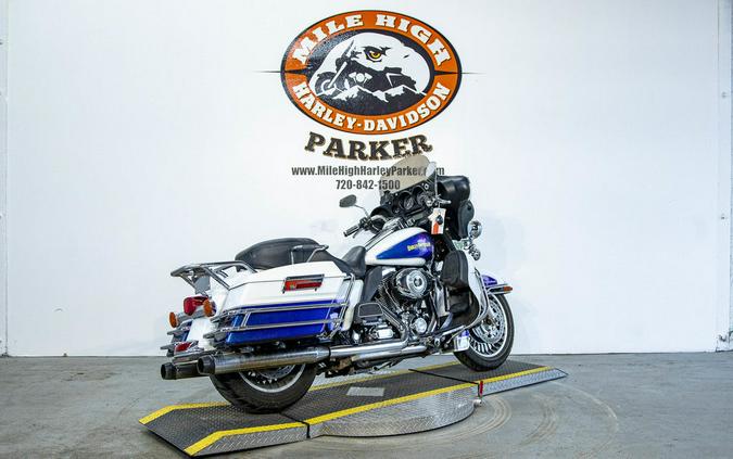 2010 Harley-Davidson® FLHTCU - Ultra Classic® Electra Glide