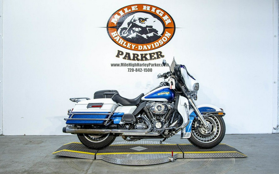 2010 Harley-Davidson® FLHTCU - Ultra Classic® Electra Glide