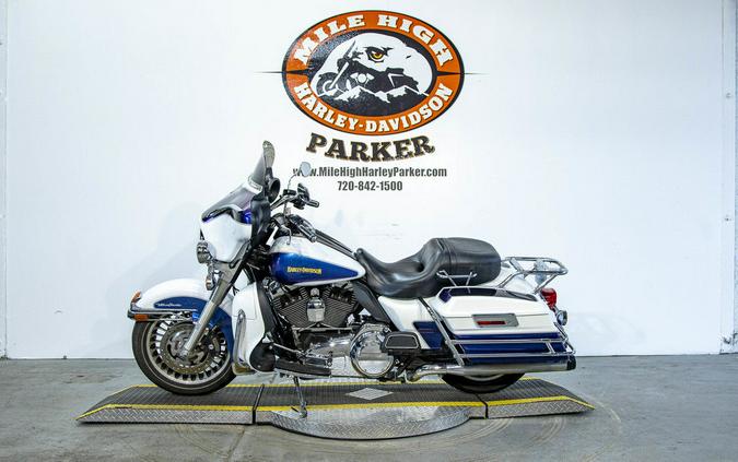 2010 Harley-Davidson® FLHTCU - Ultra Classic® Electra Glide