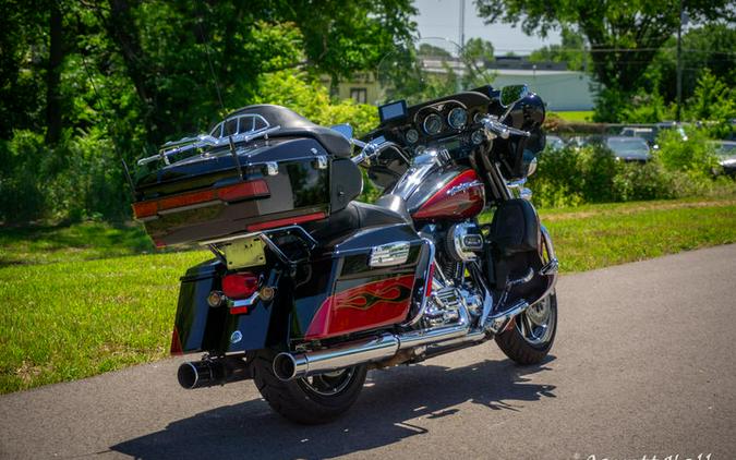 2011 Harley-Davidson® FLHTCUSE6 - CVO™ Ultra Classic® Electra Glide®