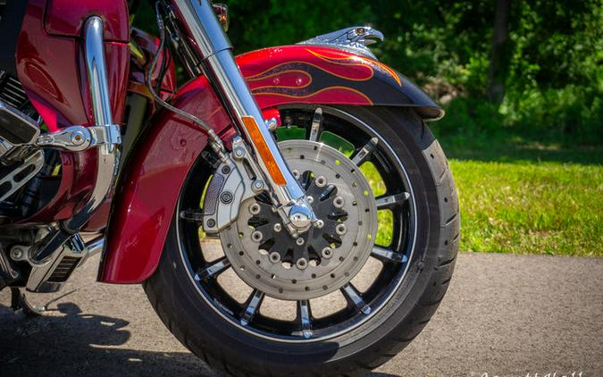 2011 Harley-Davidson® FLHTCUSE6 - CVO™ Ultra Classic® Electra Glide®