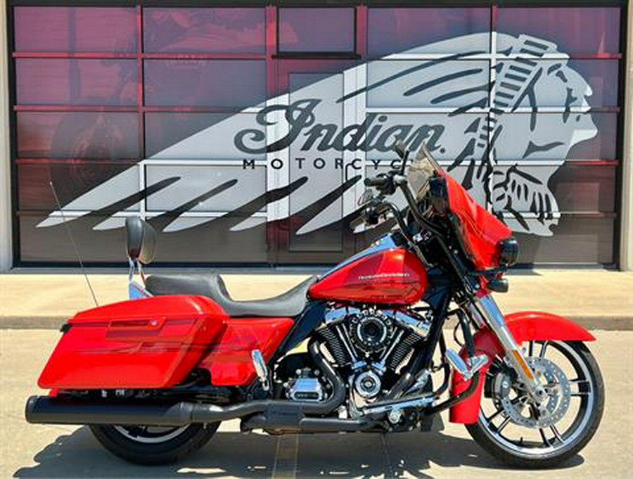 2017 Harley-Davidson Street Glide® Special