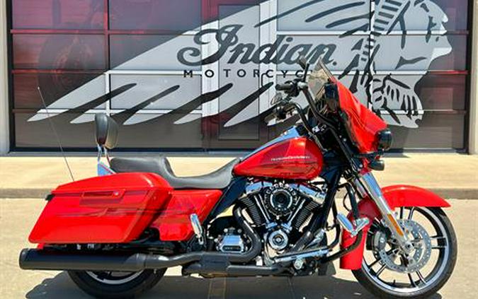 2017 Harley-Davidson Street Glide® Special