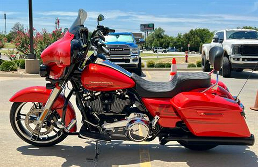 2017 Harley-Davidson Street Glide® Special