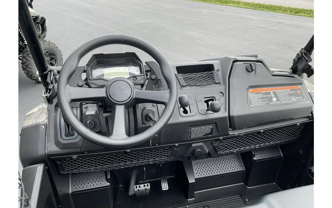 2026 Honda Pioneer 700 Forest