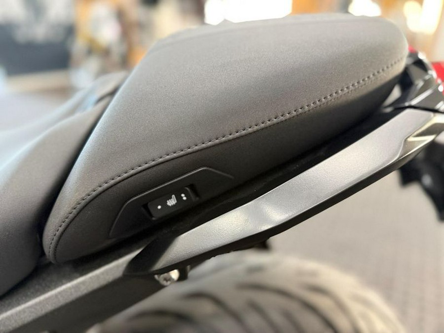 New 2026 BMW R 1300 R