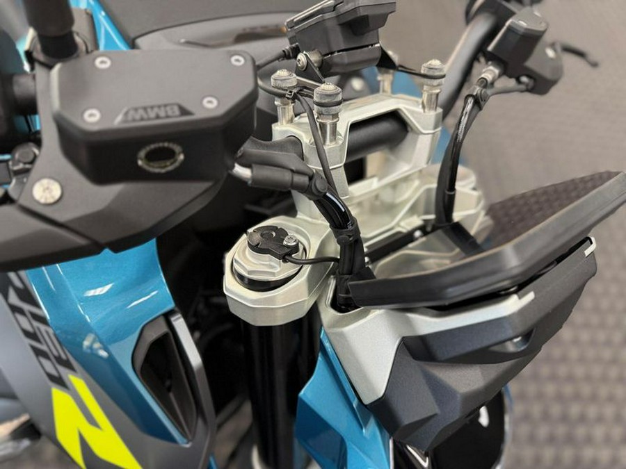 New 2026 BMW R 1300 R