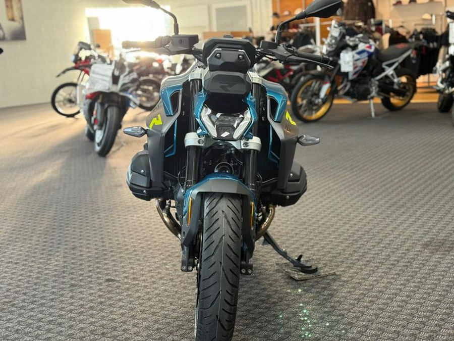 New 2026 BMW R 1300 R