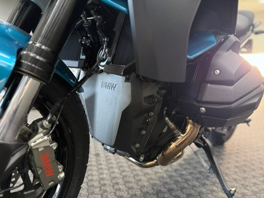 New 2026 BMW R 1300 R