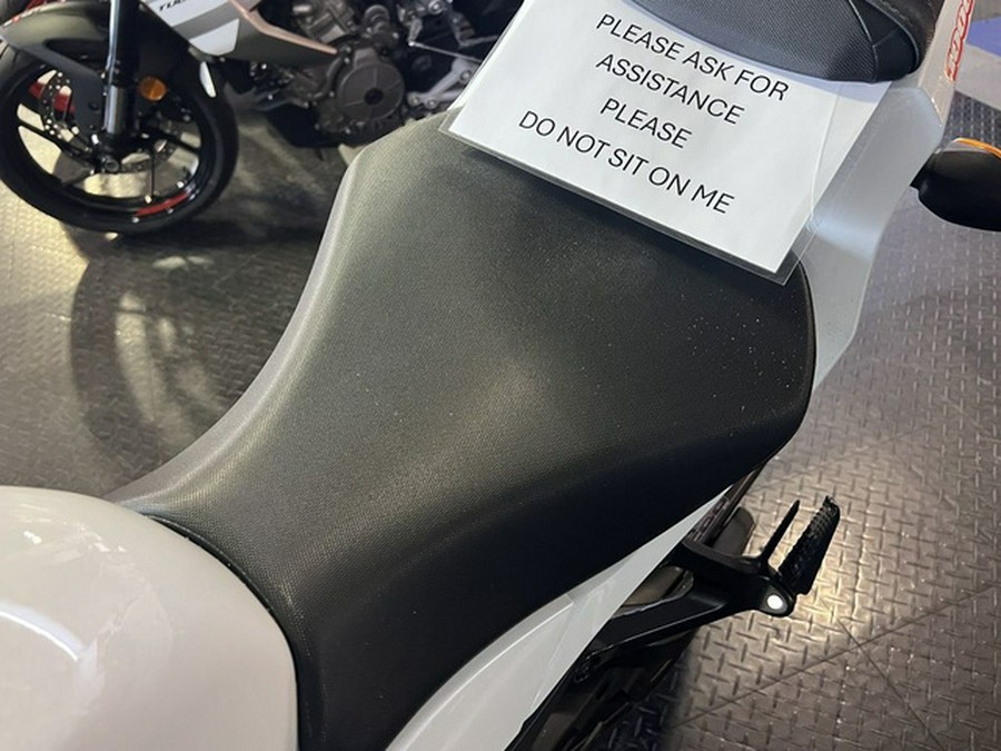 2023 Suzuki GSX-R 1000R