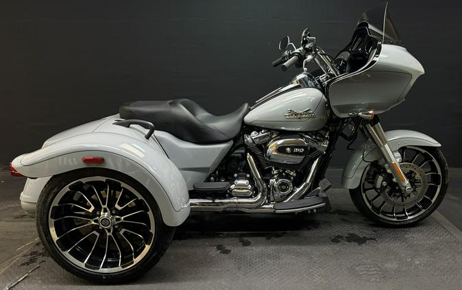 Harley-Davidson® Road Glide 3 2024 FLTRT GREY
