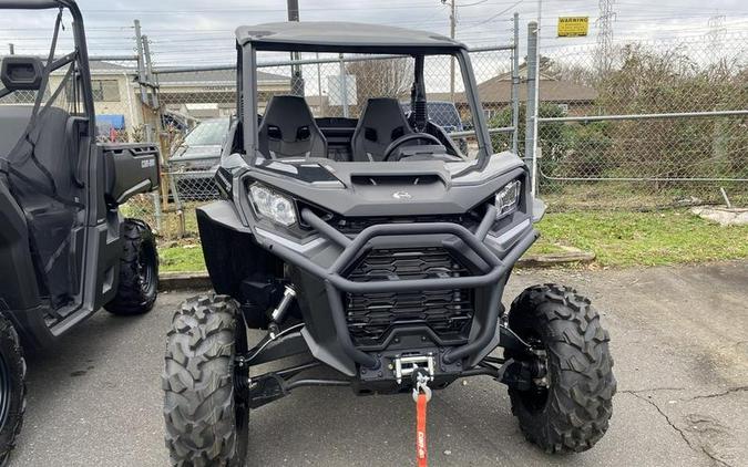 2023 Can-Am® Commander XT 700