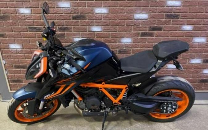 2022 KTM 1290 Super Duke R EVO