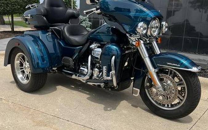 2020 Harley-Davidson® FLHTCUTG - Tri Glide® Ultra