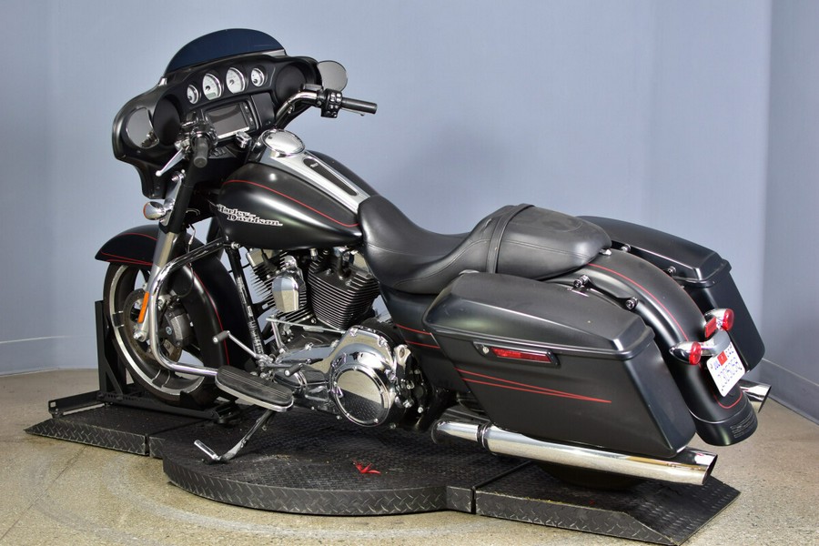 2016 Harley-Davidson Street Glide Special