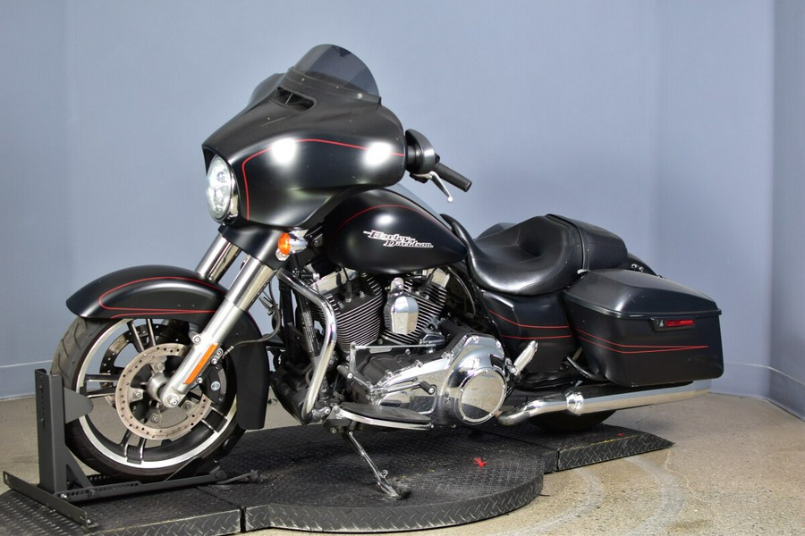 2016 Harley-Davidson Street Glide Special