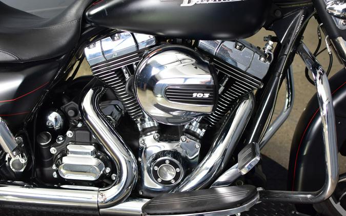 2016 Harley-Davidson Street Glide Special