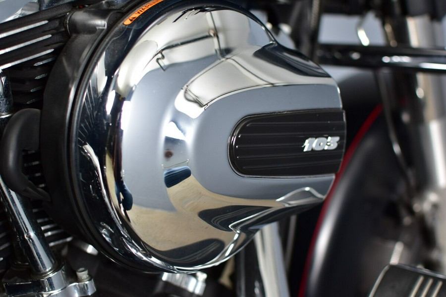 2016 Harley-Davidson Street Glide Special