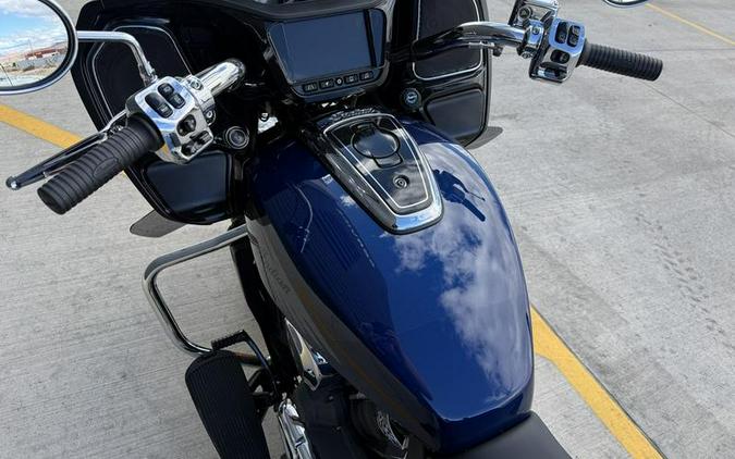 2021 Indian Motorcycle® Challenger® Limited Deepwater Metallic