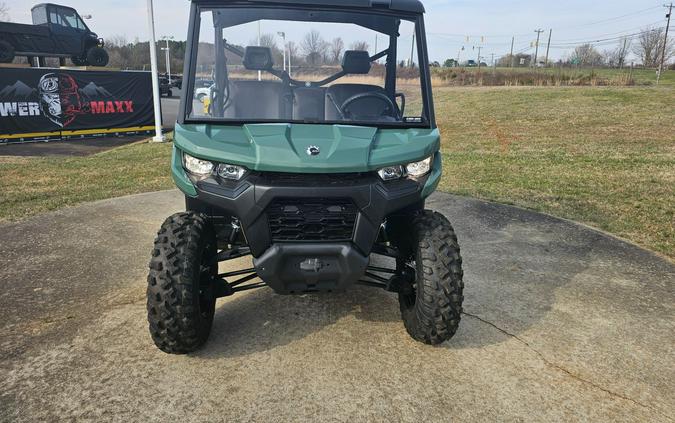 2025 Can-Am Defender DPS HD7