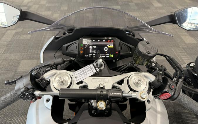 2026 CFMOTO 675SS