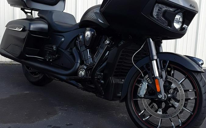 2021 Indian Motorcycle® Challenger Dark Horse®
