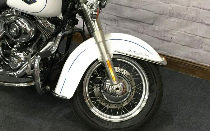 2013 Harley-Davidson Heritage Softail Classic White Hot Pearl FLSTC