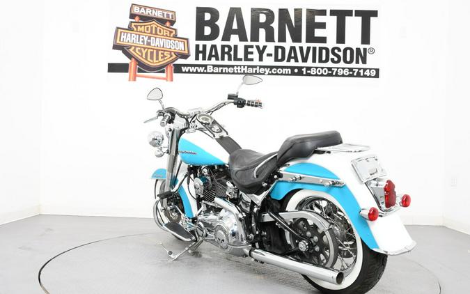 2016 Harley-Davidson® FLSTN Softail® Deluxe