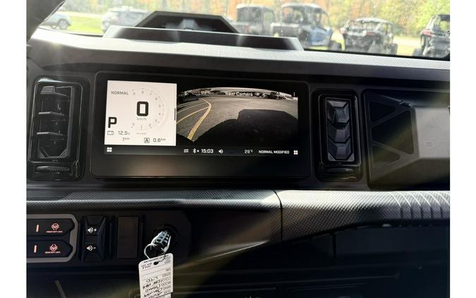 2026 Can-Am DEFENDER LIMITED HD11