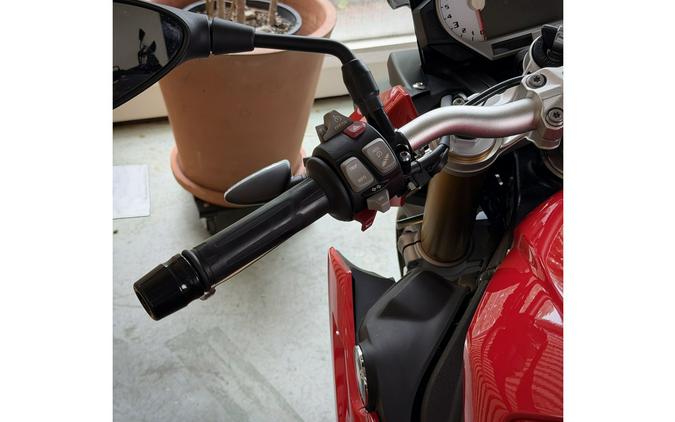2014 BMW S1000R