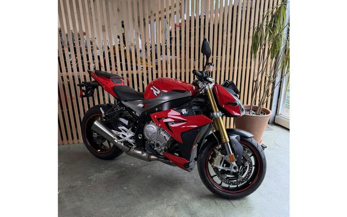2014 BMW S1000R