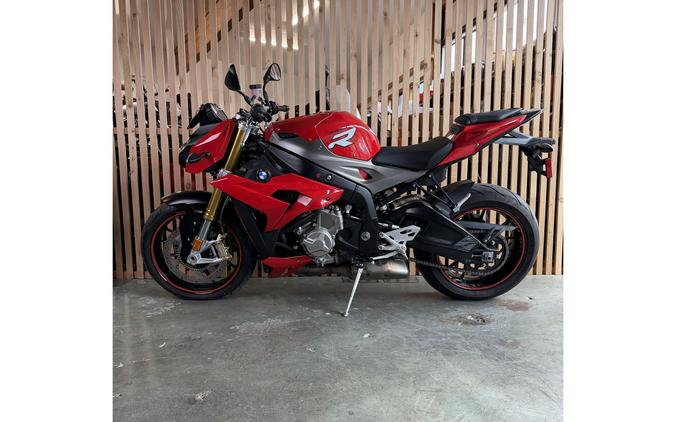 2014 BMW S1000R
