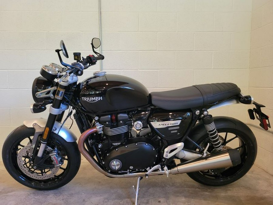 new 2023 Triumph Speed Twin 1200