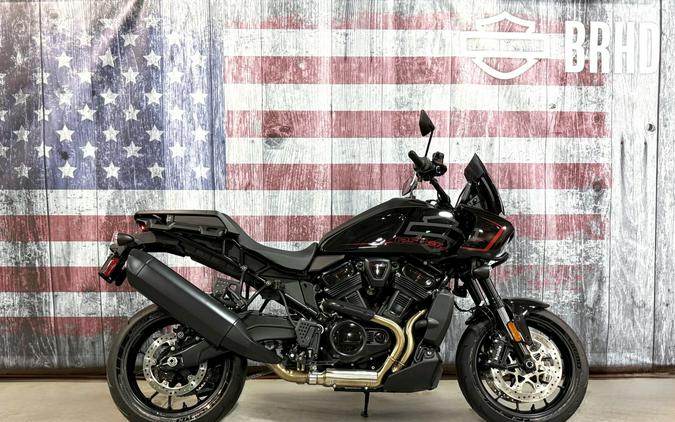 2026 RA1250ST Pan America 1250 ST