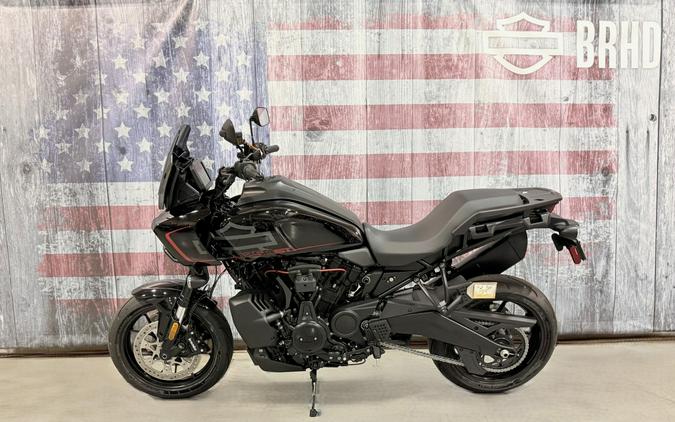2026 RA1250ST Pan America 1250 ST