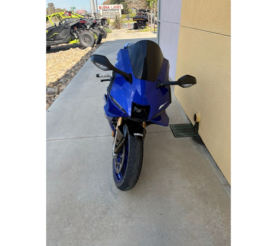 2025 Yamaha R9