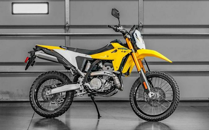 2025 Suzuki DR-Z4S