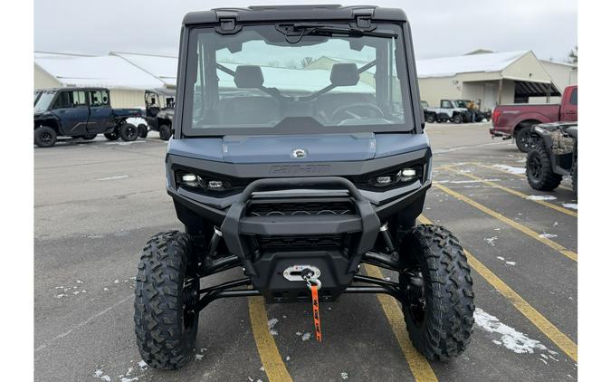 2026 Can-Am DEFENDER XT CAB HD11